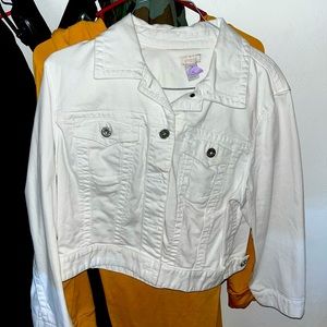 Súper Cute Jean Jacket !!!